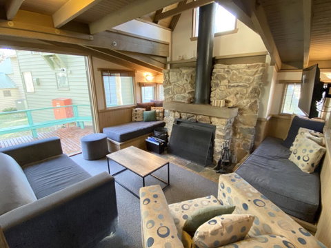 Tambo-DPA - Accommodation Batemans Bay 2
