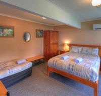 The 2C's Bed  Breakfast - Accommodation Batemans Bay