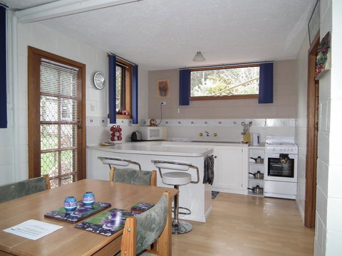 Harlea - Accommodation Batemans Bay 0