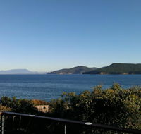 Larus Waterfront Cottage - Accommodation Batemans Bay