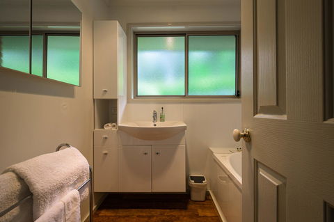 Maria Views Bed & Breakfast - Accommodation Batemans Bay 7