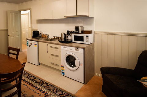 Maria Views Bed & Breakfast - Accommodation Batemans Bay 24