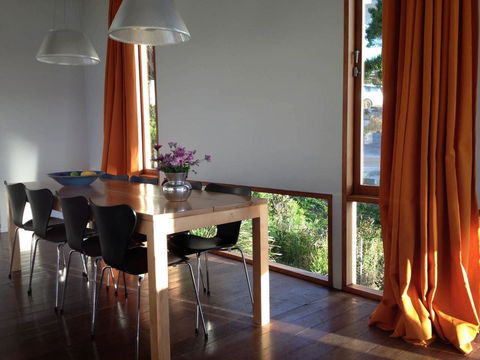 Holland House Bay Of Fires - Accommodation Batemans Bay 2