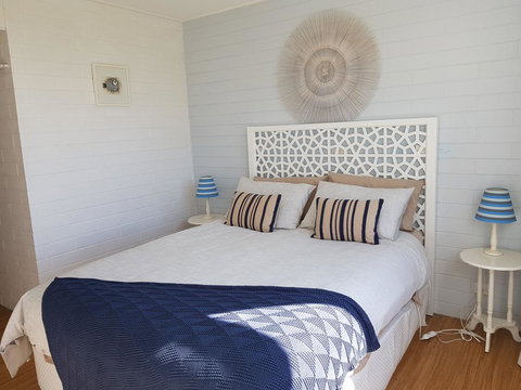 Beach Hut Scamander - Accommodation Batemans Bay 4