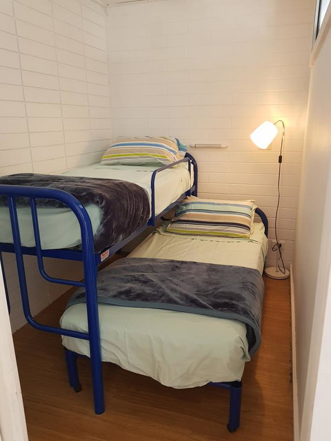 Beach Hut Scamander - Accommodation Batemans Bay 7