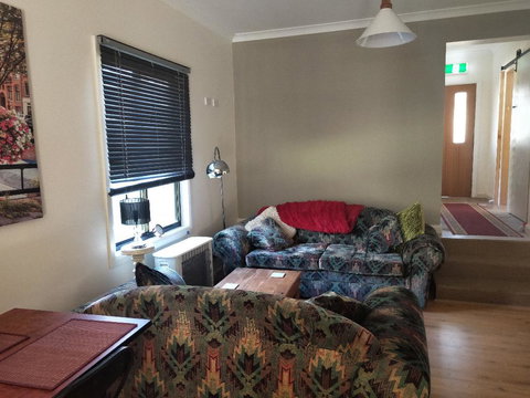Wanderlust Cottage - Accommodation Batemans Bay 4