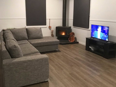 Derby Digs Cottage - Accommodation Batemans Bay 3