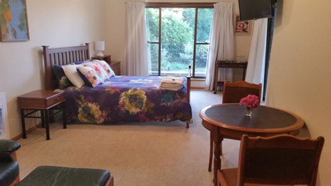 Beezneez B&B - Accommodation Batemans Bay 2