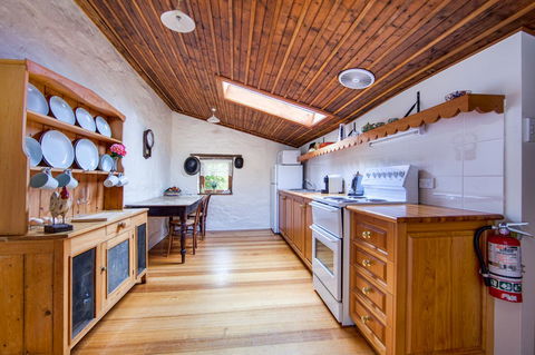 Wagners Cottages - Accommodation Batemans Bay 35