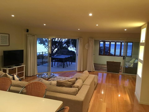 Villa 2 Bay Of Fires - Accommodation Batemans Bay 4