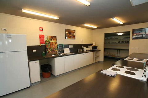 Swansea Backpacker Lodge - Accommodation Batemans Bay 13