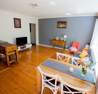 Flora Hill Creek Views - Accommodation Batemans Bay