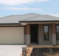Atarhi Villas - Melbourne - Accommodation Batemans Bay