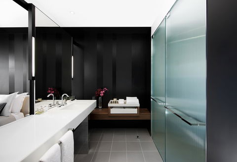 Crown Metropol Melbourne - Accommodation Batemans Bay 6