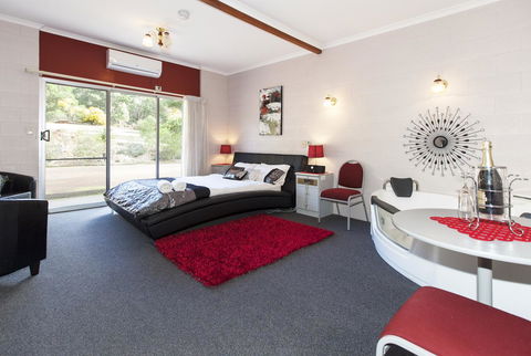 The Grampians Motel - Accommodation Batemans Bay 5