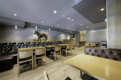 Brady Hotels Central Melbourne - Accommodation Batemans Bay 15