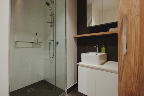 Mono Apartments On La Trobe Street - Accommodation Batemans Bay 4
