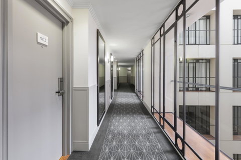 The Savoy Hotel On Little Collins Melbourne - Accommodation Batemans Bay 21