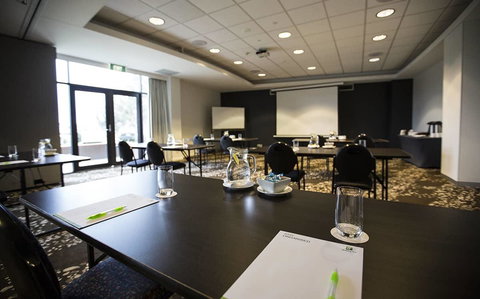 Holiday Inn Melbourne Airport, An IHG Hotel - Accommodation Batemans Bay 23