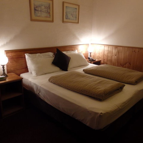 Bright Chalet - Accommodation Batemans Bay 5