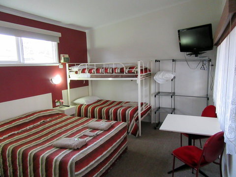 The Highlander Motel - 24HR Check In - Accommodation Batemans Bay 17