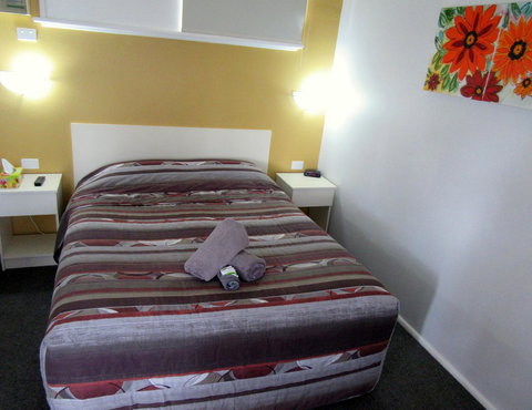 The Highlander Motel - 24HR Check In - Accommodation Batemans Bay 13