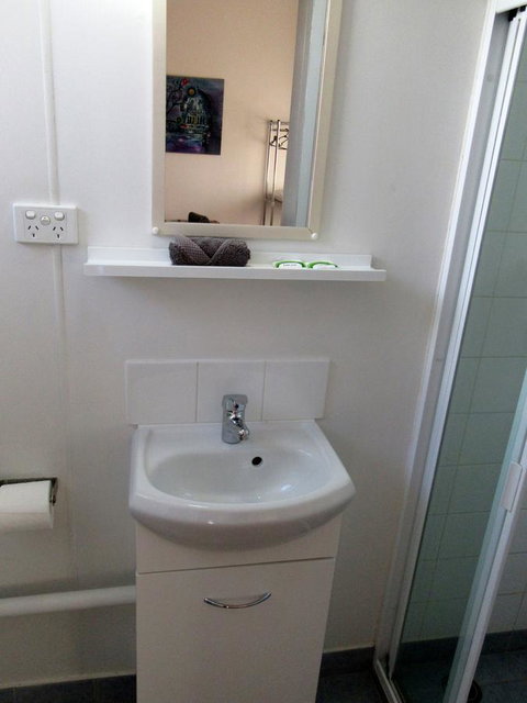 The Highlander Motel - 24HR Check In - Accommodation Batemans Bay 20