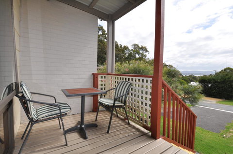 Ballymena Holiday Units - Accommodation Batemans Bay 4