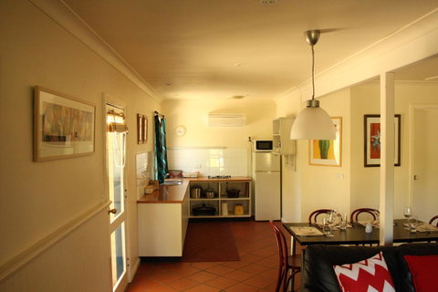 Merrimeet Cottages - Accommodation Batemans Bay 28