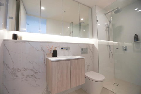 Box Hill 2 Bedroom Apt (La Maison) 02 - Accommodation Batemans Bay 4