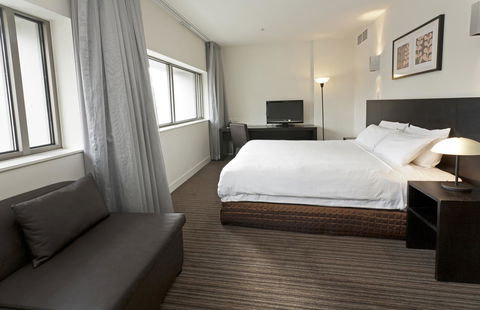 Causeway 353 Hotel - Accommodation Batemans Bay 25