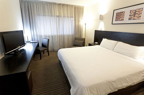 Causeway 353 Hotel - Accommodation Batemans Bay 5