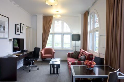Alto Hotel On Bourke - Accommodation Batemans Bay 1