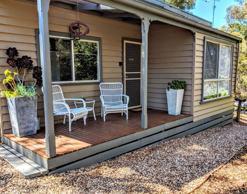 Tangenong Cottages - Accommodation Batemans Bay 2