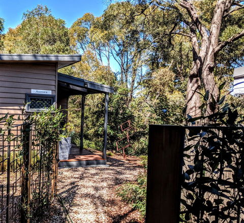 Tangenong Cottages - Accommodation Batemans Bay 1