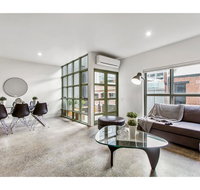Sophisticated modern 3 bed home in foodie paradise - Accommodation Batemans Bay