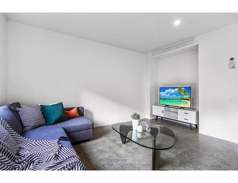 Sophisticated Modern 3 Bed Home In Foodie Paradise - Accommodation Batemans Bay 5