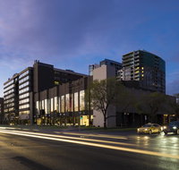 Pullman Melbourne Albert Park - Accommodation Batemans Bay