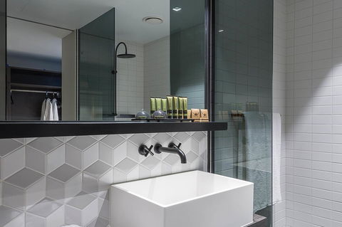 Peppers Docklands - Accommodation Batemans Bay 22