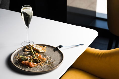 Peppers Docklands - Accommodation Batemans Bay 10