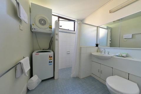 Executive Hideaway - Accommodation Batemans Bay 38