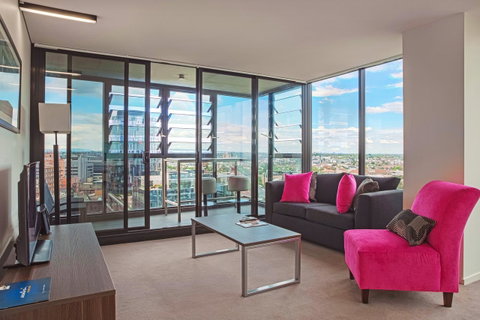 Mantra St Kilda Road - Accommodation Batemans Bay 2