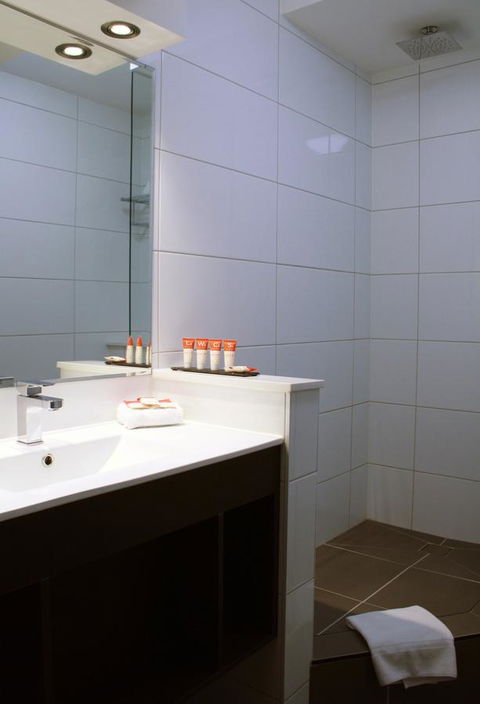 Hotel Grand Chancellor Melbourne - Accommodation Batemans Bay 10