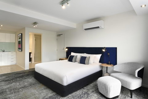 Brady Apartment Hotel Flinders Street - Accommodation Batemans Bay 8