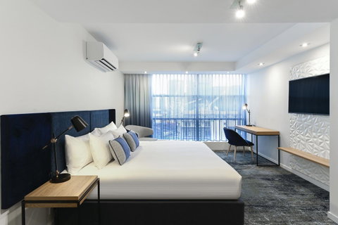 Brady Apartment Hotel Flinders Street - Accommodation Batemans Bay 0