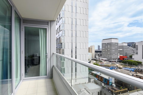 Brady Apartment Hotel Flinders Street - Accommodation Batemans Bay 5