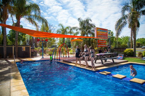 All Seasons Mildura Holiday Park - Accommodation Batemans Bay 7