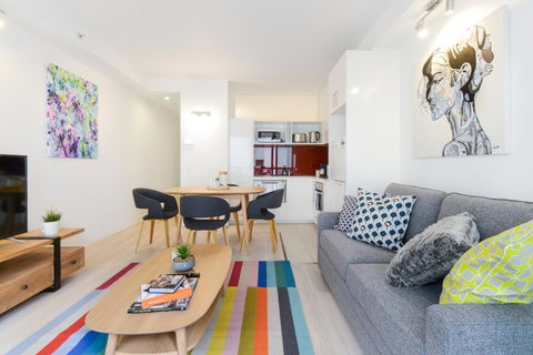 Canvas Suites On Russell Place - Accommodation Batemans Bay 11