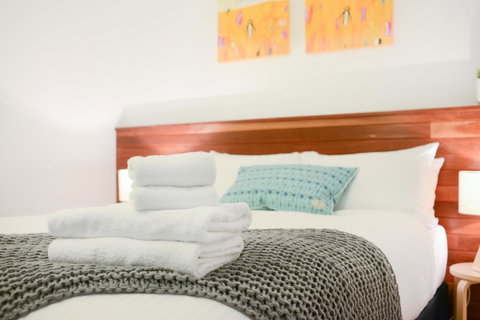 Canvas Suites On Russell Place - Accommodation Batemans Bay 7