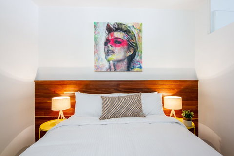 Canvas Suites On Russell Place - Accommodation Batemans Bay 21